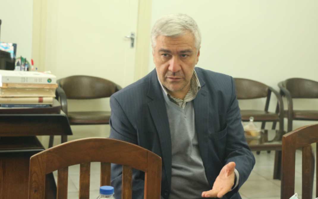 میز صنایع خلاق و نوآورانه