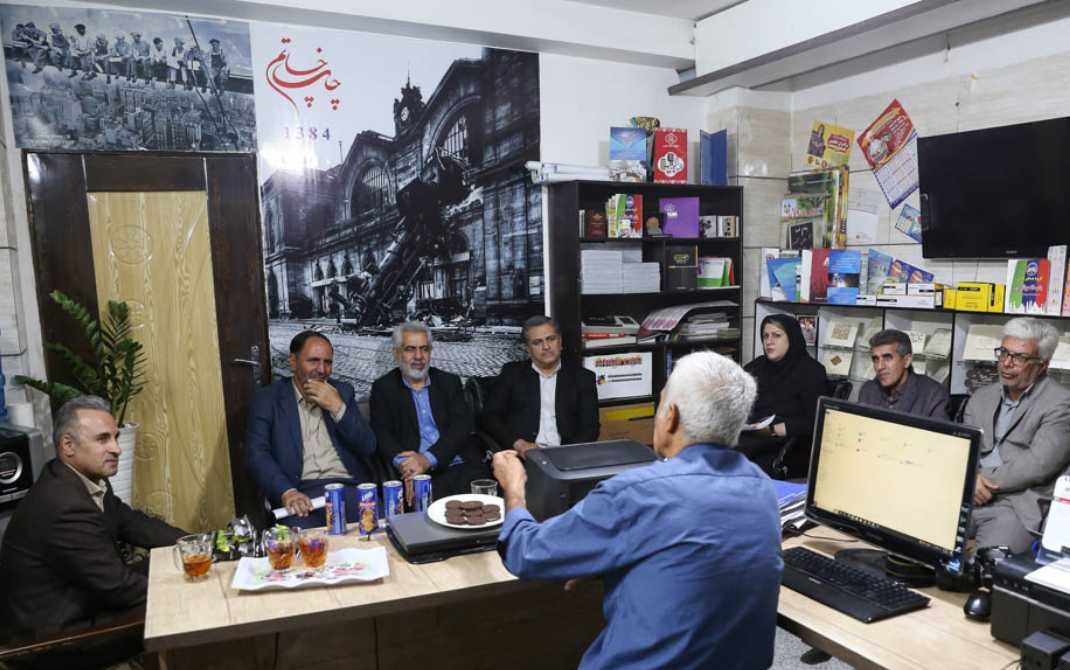 11 چاپخانه